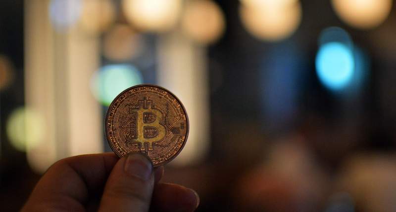 Imagem da matéria: Bitcoin Está Sendo Negociado Com Enorme Ágio na Bolsa de Valores