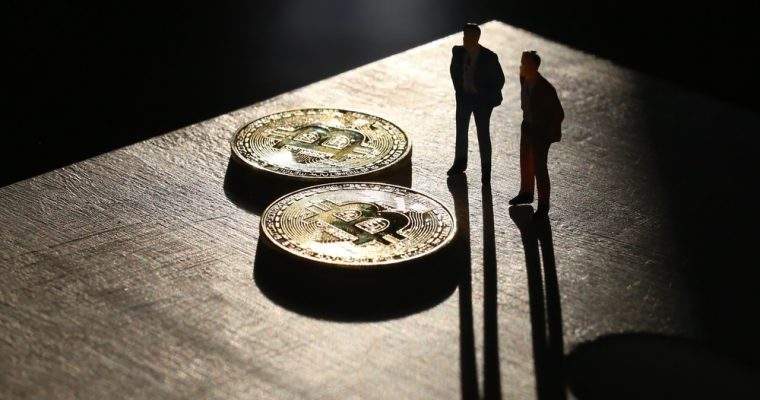 Imagem da matéria: Analista Prevê Forte Queda no Preço do Bitcoin