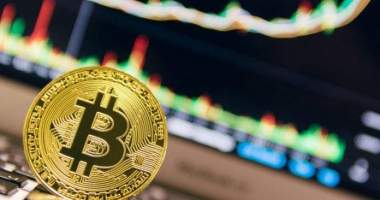 Imagem da matéria: Bitcoin Sobe Quase 20% em 1 Hora; Altcoins Acompanham a Alta