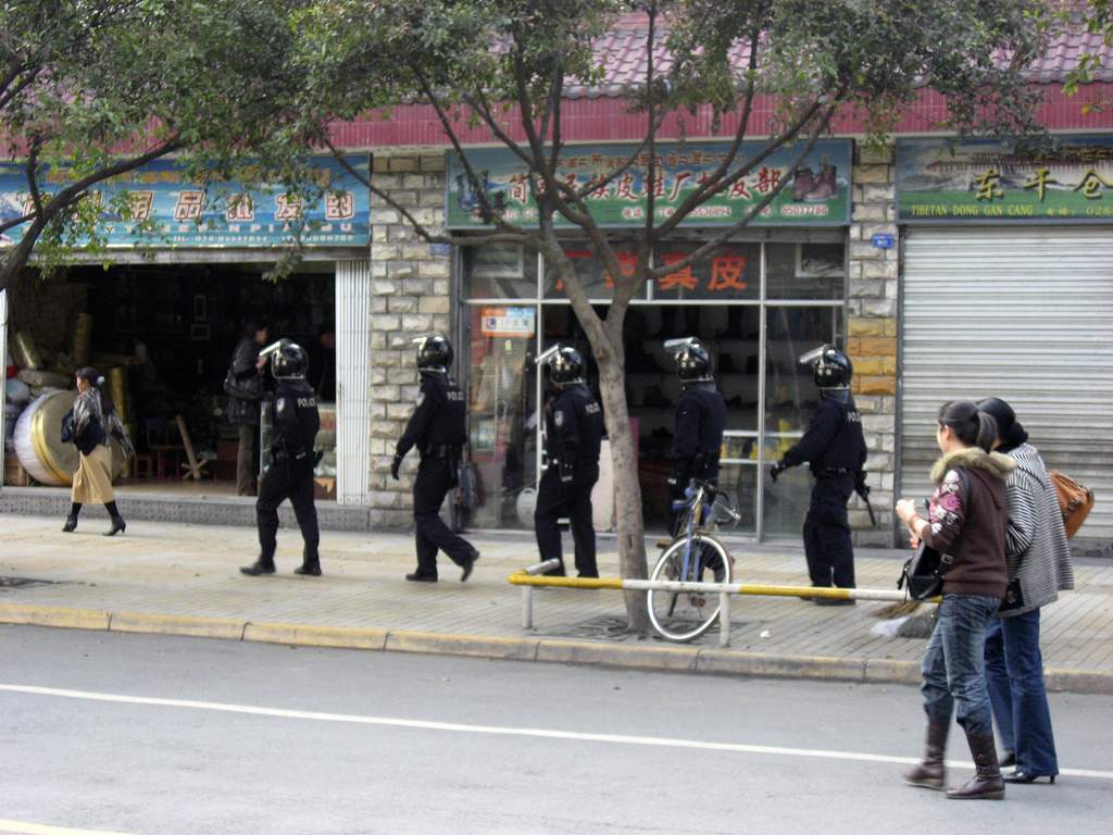 Imagem da matéria: Chinês Rouba 100 Bitcoins da Própria Empresa e é Preso