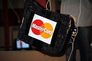 Imagem da matéria: Mastercard Culpa Criptomoedas Por Queda de Receita no Primeiro Trimestre