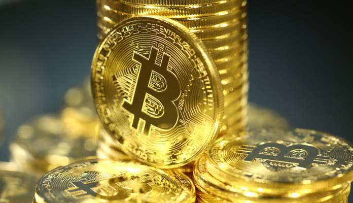 Imagem da matéria: Bitcoin: “É melhor comprar o máximo possível enquanto ninguém se importa", diz bilionário