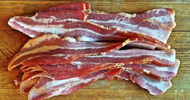 Imagem da matéria: Empresa de Alimentos Lança Falsa Criptomoeda com Lastro em Bacon