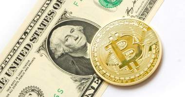 Imagem da matéria: Dólar chega a R$ 4,12 e faz preço do bitcoin subir no Brasil