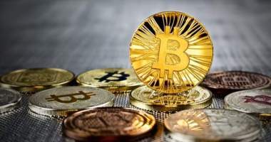 Imagem da matéria: Investidores estão usando a queda do Bitcoin para comprar mais, afirma analista