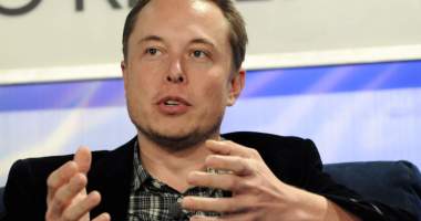 Imagem da matéria: Elon Musk pode perder cargo de CEO da Tesla após violar regras da SEC
