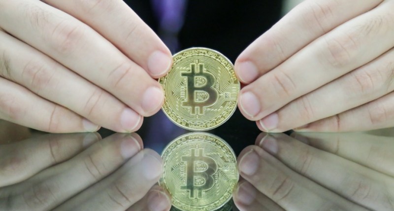 Imagem da matéria: Portal do Bitcoin lança vídeos didáticos sobre criador do Bitcoin, Blockchain e Receita Federal
