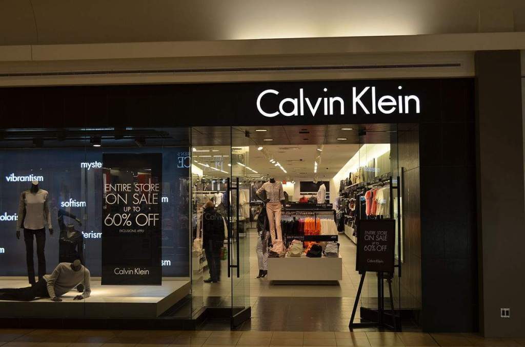 Imagem da matéria: Em parceria com a Foxbit, lojas da Calvin Klein vão aceitar Bitcoin neste Natal
