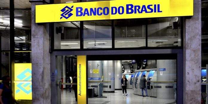 Imagem da matéria: Banco do Brasil, Bradesco, Santander têm acesso a documentos restritos no Cade; ABCB e Inter são barrados