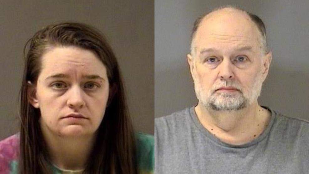 Imagem da matéria: Pai e filha que negociavam drogas com bitcoin na deep web são presos nos EUA