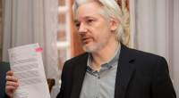 Imagem da matéria: Criador do Wikileaks, Julian Assange, tem fiança negada por juíza