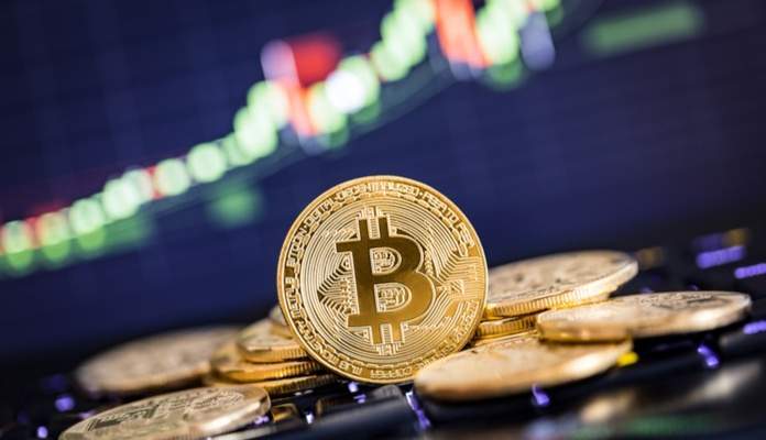 Imagem da matéria: Bitcoin retorna aos US$ 10.000 após dias em queda