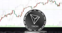 Imagem da matéria: Tron desbanca Toncoin do top 10 em meio ao hype das memecoins e polêmica com Telegram