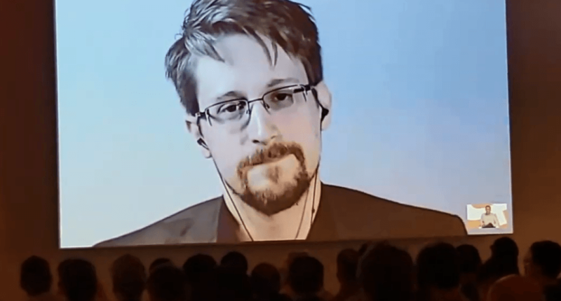 Imagem da matéria: Edward Snowden fará um leilão de seu primeiro NFT