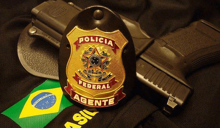Imagem da matéria: Polícia Federal prende auditores da Receita no Rio suspeitos de operações de câmbio ilegais