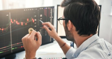 Imagem da matéria: 5 traders de Bitcoin e criptomoedas que você precisa seguir