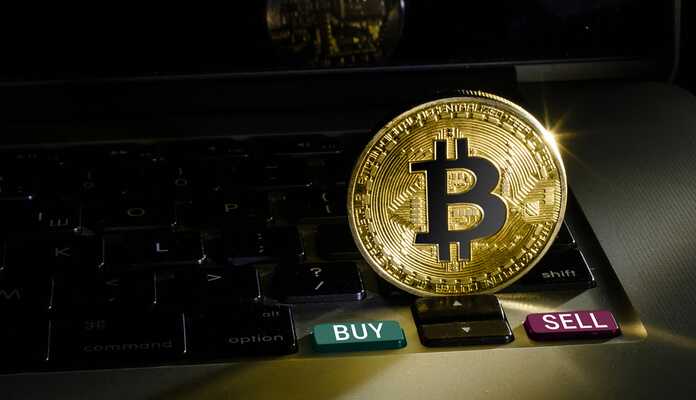 Imagem da matéria: Depósitos de Bitcoin em exchanges caem para menor nível em 3 anos