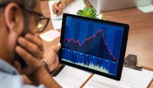 Imagem da matéria: Traders que apostaram na queda do mercado de ações fizeram US$ 344 bi em um mês