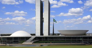 Imagem da matéria: TV Senado analisa projeto que quer regulamentar mercado de criptomoedas no Brasil