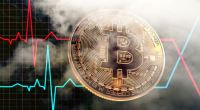 Imagem da matéria: Bitcoin bate US$ 10.480 mas perde 4% em seguida; criptomoedas seguem em alta