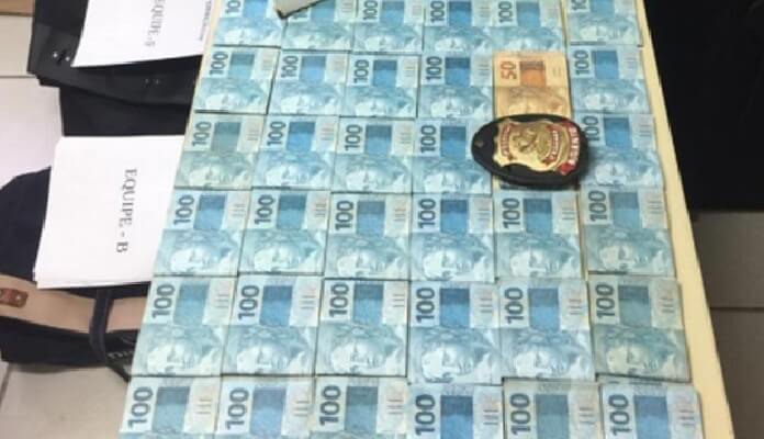 Imagem da matéria: Polícia Federal apreende "contratos em bitcoin" em operação contra fraude na saúde no Rio