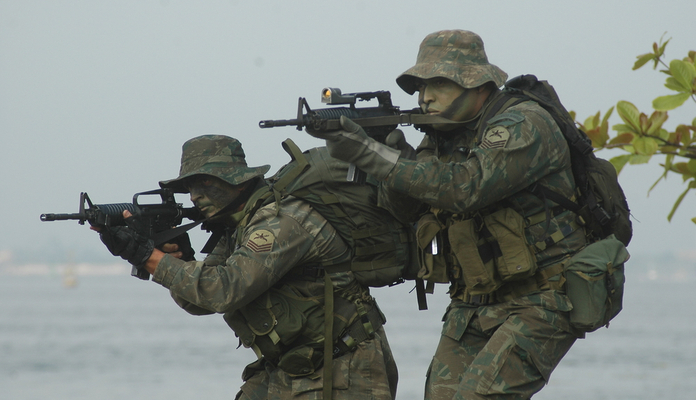 Imagem da matéria: Exército Brasileiro vai criar game inspirado em Counter Strike e Fortnite