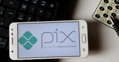 Imagem da matéria: Pix movimenta R$ 83,4 bilhões em um mês, diz Banco Central