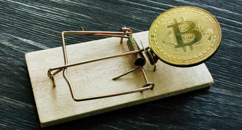 Imagem da matéria: Empresária tenta recuperar R$ 100 mil de falsa empresa de bitcoin indicada por pastor