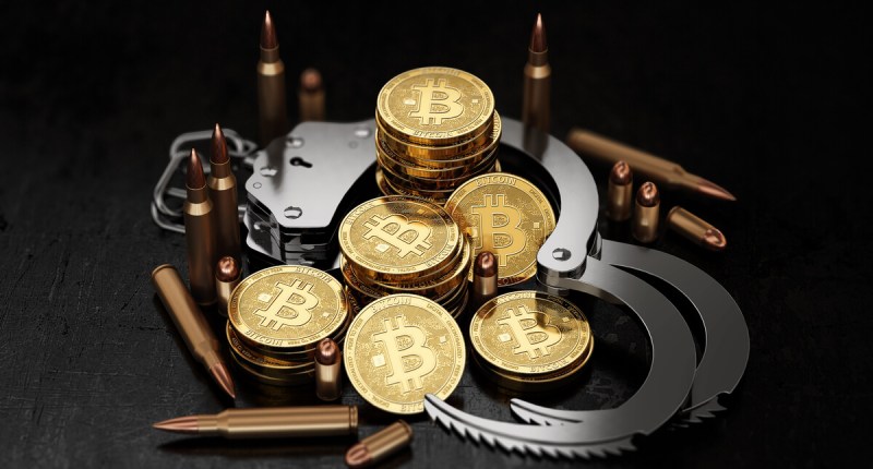 Imagem da matéria: Membro de gangue é preso após lavar US$ 2,6 milhões em caixas eletrônicos de bitcoin