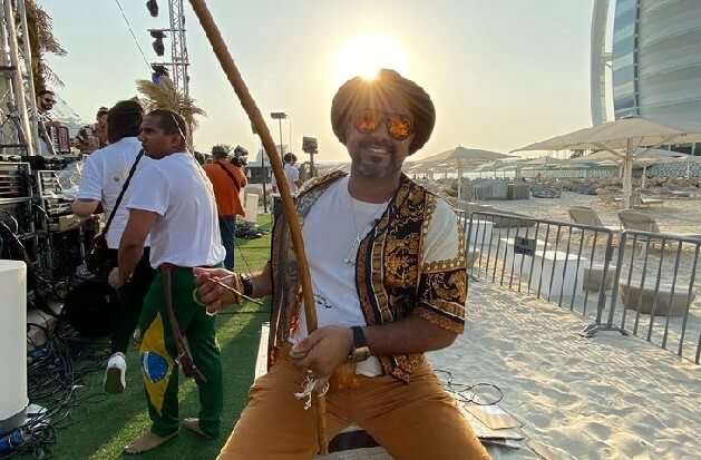 Imagem da matéria: No luxo de Dubai, líder foragido da D9 lança música "Estelionato de Amor"