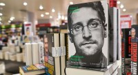 Imagem da matéria: "Uma palavra: Bitcoin", diz Edward Snowden em dia de recorde de preço em dólar