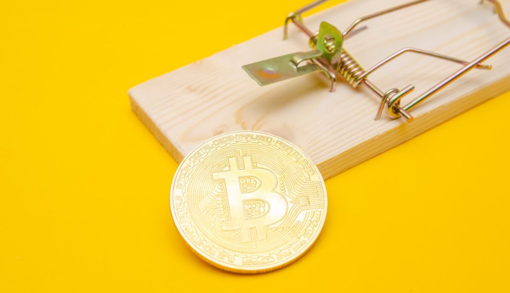 Imagem da matéria: Tem bitcoin? Esses são os principais golpes que vão usar para tentar te roubar