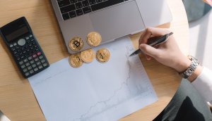 Imagem da matéria: Comprou ou vendeu bitcoin? Quais os cuidados que você precisa ter com os impostos