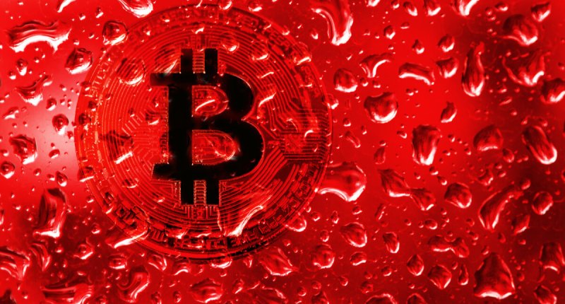Imagem da matéria: Bitcoin cai 36% no mês e tem pior maio da história