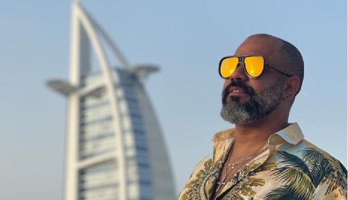 Imagem da matéria: Advogada quer novo pedido de prisão contra Dubaiano, criador da pirâmide D9 que ostenta vida de luxo em Dubai