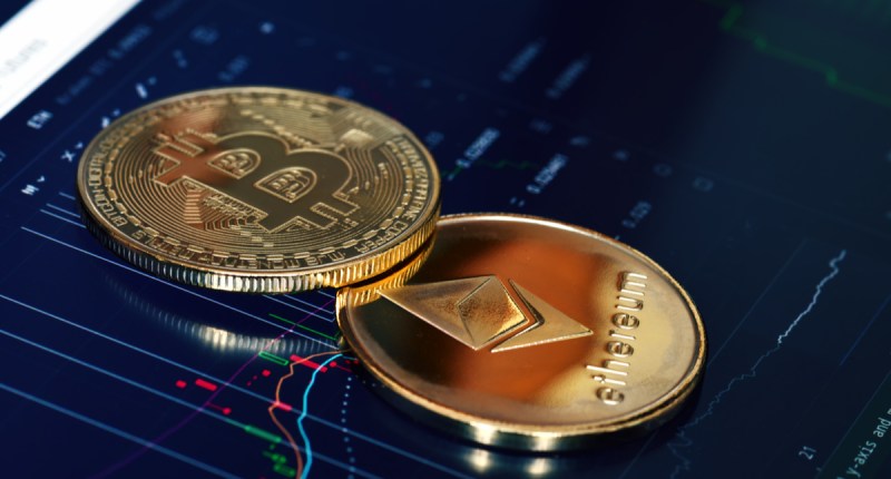Imagem da matéria: Ethereum afunda 8% em sábado de queda; Bitcoin também cai