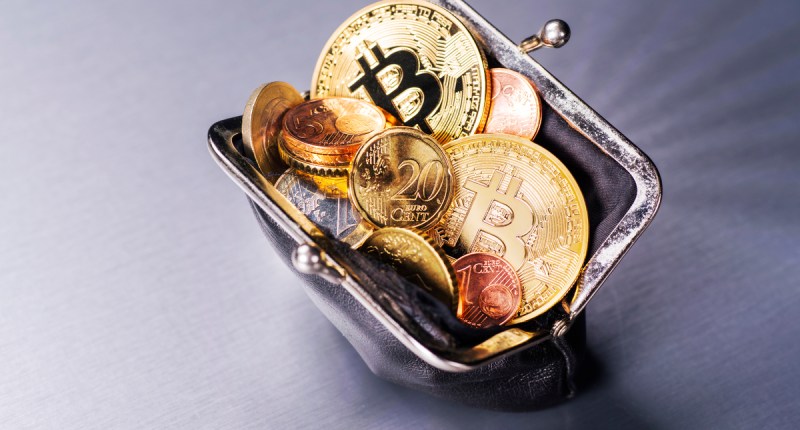 Imagem da matéria: R$ 3,6 bilhões em bitcoin são retirados da Coinbase em apenas uma hora