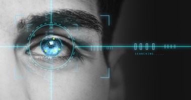 Imagem da matéria: Startup paga em bitcoin para escanear olhos de pessoas em projeto global de biometria