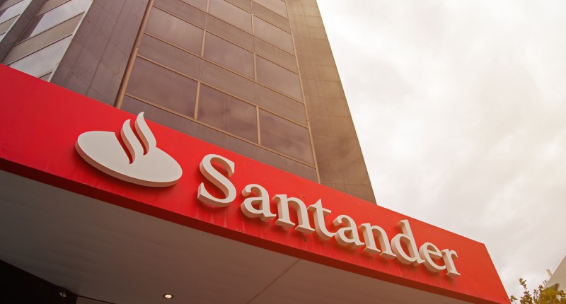 Imagem da matéria: Santander testa ferramenta para checar atividade suspeitas com criptomoedas