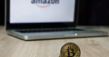 Imagem da matéria: Amazon procura líder de produto com foco em moeda digital e blockchain