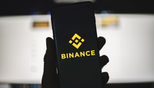 Imagem da matéria: Binance pode ter enviado meio bilhão de dogecoins a clientes no bug dos saques duplicados