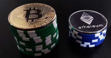 Imagem da matéria: Ethereum emitiu menos moedas do que o Bitcoin pela primeira vez na taxa diária