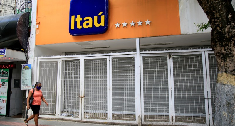 Imagem da matéria: Apesar das propagandas com Bitcoin, Itaú Unibanco reafirma posição contra corretoras de criptomoedas