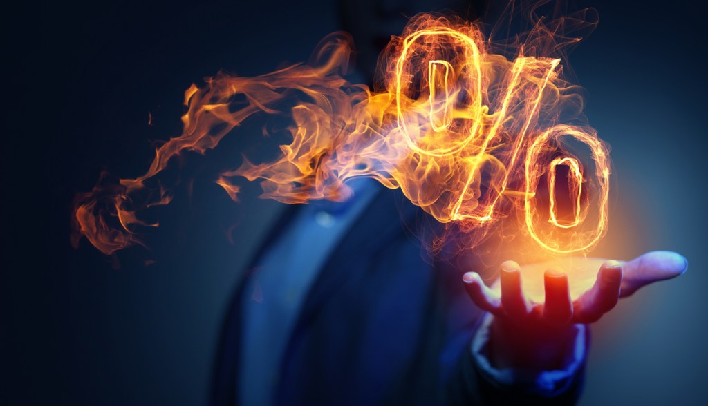 Imagem da matéria: Federação brasileira de bancos critica Nubank em debate sobre cobrança de juros