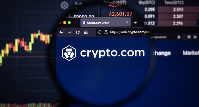Imagem da matéria: Moeda do Crypto.com (CRO) dispara 17% e busca espaço entre as 10 maiores do mercado