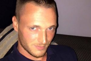 Imagem da matéria: Como é a vida do homem que perdeu 8 mil bitcoins no lixão