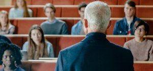 Imagem da matéria: Concurso para professor universitário cobra conhecimentos em criptomoedas e blockchain