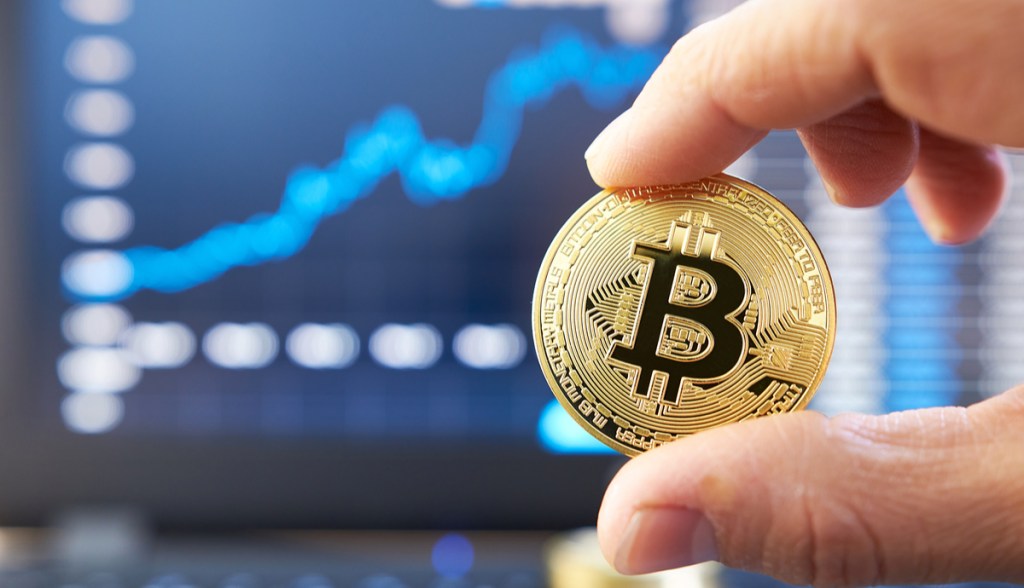 Imagem da matéria: Bitcoin (BTC) opera em leve alta e recupera os US$ 50 mil; Terra (LUNA) perde força