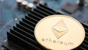 Imagem da matéria: Corretora Poloniex lista versão bifurcada do Ethereum e dá fôlego para inimigos da Fusão