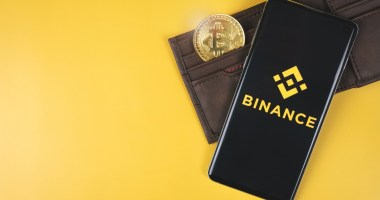 Imagem da matéria: Binance libera compra de 19 criptomoedas com cartão de crédito para brasileiros